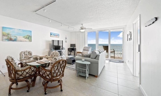 Indian Harbour Beach Condo | Beautiful Oceanfront Condo