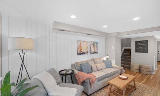 Lutherville Timonium House | * Beautiful Oasis w/No Detail Spared *