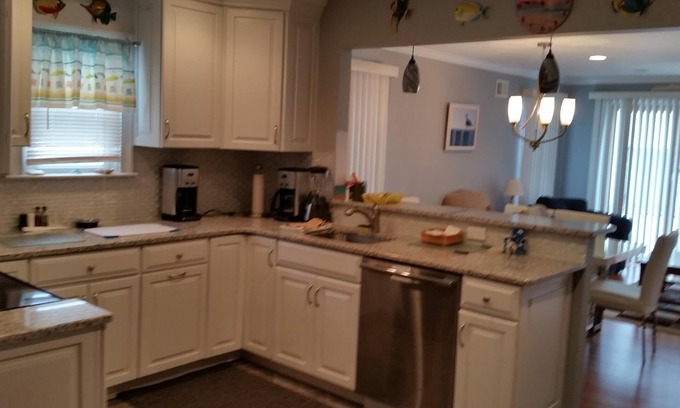 Point Pleasant Beach House | Beautiful large home close to Beach