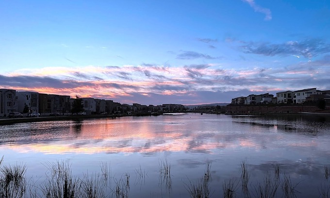 San Juan Capistrano House | Beautiful new home in Rancho Mission Viejo with amazing pond and sunset views