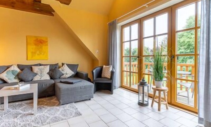 Vollerwiek Apartment | Beautiful vacation apartment for up to 4 people with balcony and dogs are welcome