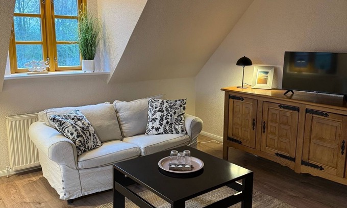 Vollerwiek Apartment | Beautiful vacation apartment for up to 4 people plus dog