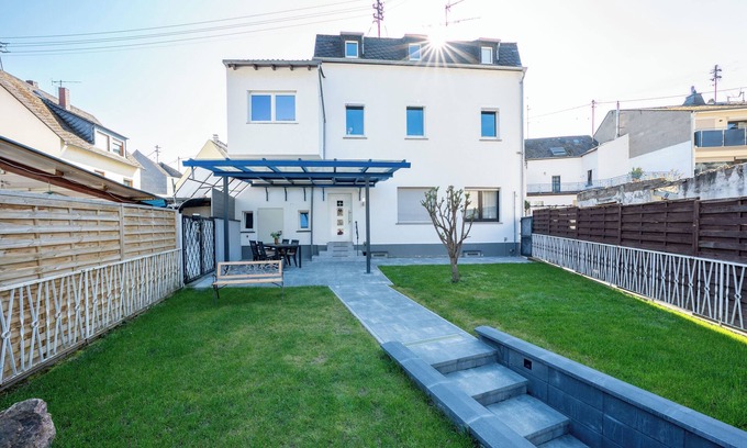 Bad Salzig Condo | Beautiful vacation apartment directly on the Rhine, fantastic castle view in Bad Salzig