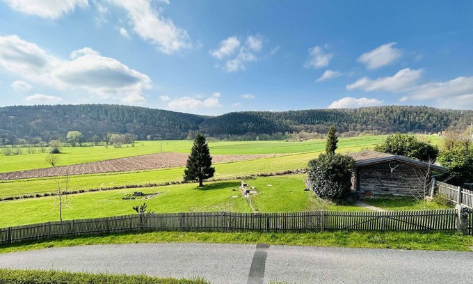 Niederlauer Apartment | Beautiful vacation apartment in a quiet location with a view of the Rhön.