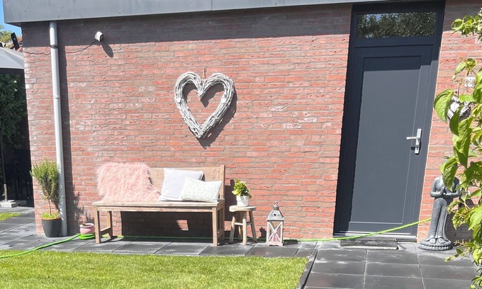 Herkingen House | Beautiful vacation home in South Holland, only 250 m. from the Grevenlingenmeer sea