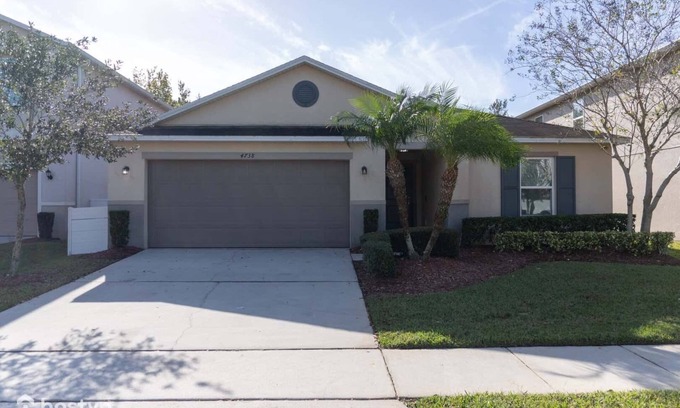 Crystal Cove House | Beautiful vacation home near Disney