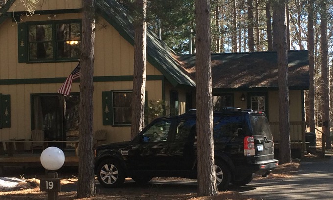 Thompsonville House | Beautiful Vacation Home In Crystal Mountain Resort. Walk To Skiing & Dining