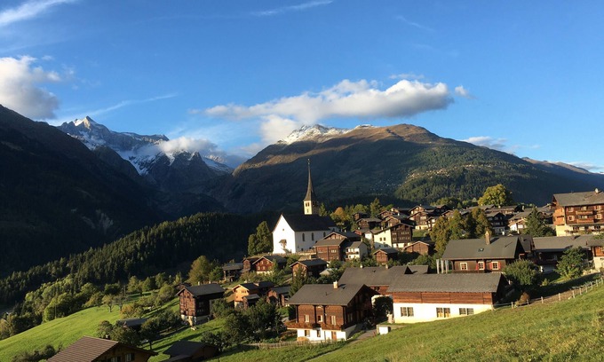 Ernen Apartment | Beautiful Valais apartment with a view in Ernen