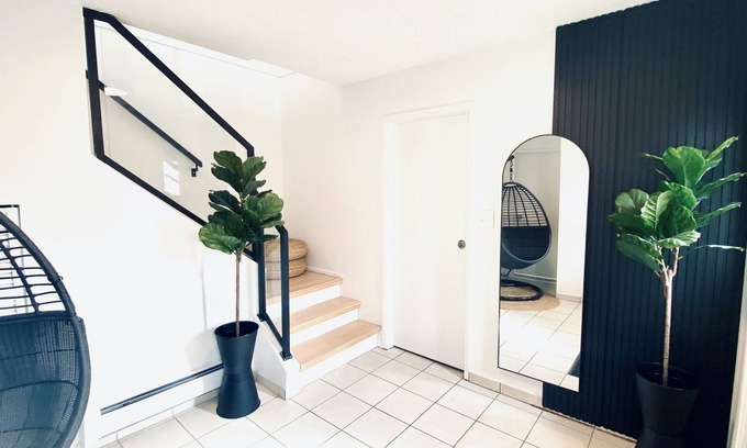 Renfrew-Collingwood House | Beautiful Vancouver Special Home.