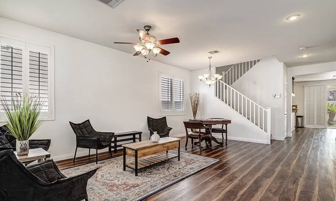 Rhodes Ranch House | Beautiful Vegas Executive Home with Heated Pool