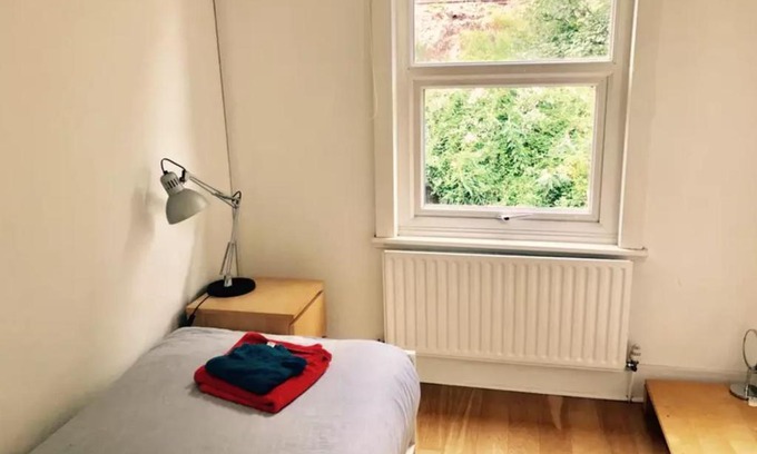 Hackney Wick House | Beautiful Victorian House near Victoria Park