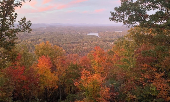 Boomer House | Beautiful views from every room in this spacious, secluded home with fast wifi