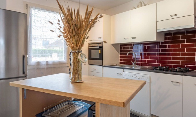 Denneville House | Beautiful villa for 4 people with WIFI, TV, terrace, pets allowed and parking