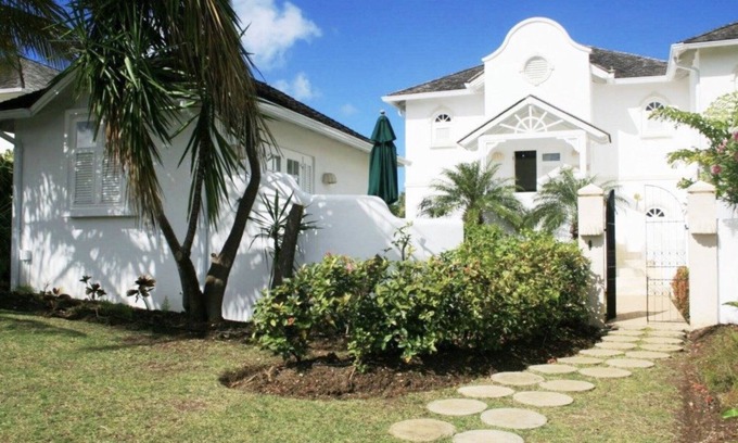 Mount Standfast House | Beautiful villa with cottage, private plunge pool and stunning sea views