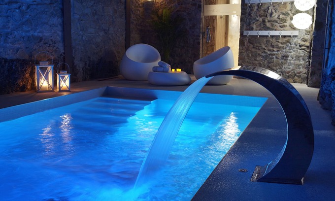 Forallac Villa | Beautiful Villa, Costa Brava: spa, tennis, impressive gardens, private pool