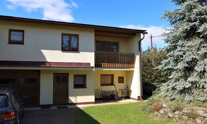 Tatobity House | Beautiful villa for 6 guests with WIFI, TV, patio and parking