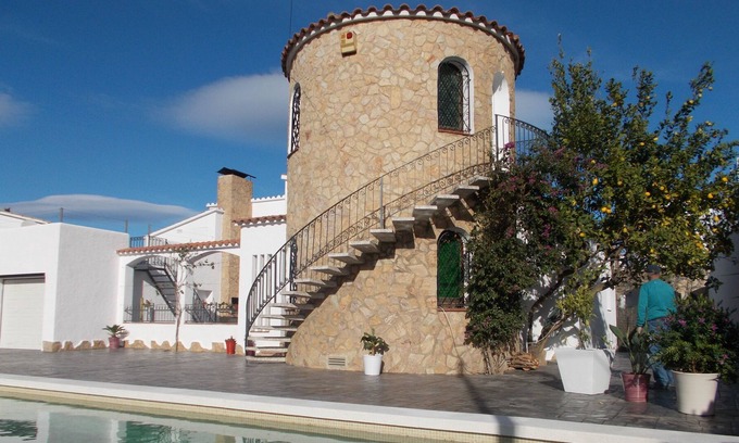 Empuriabrava Villa | Beautiful villa in Empuria brava