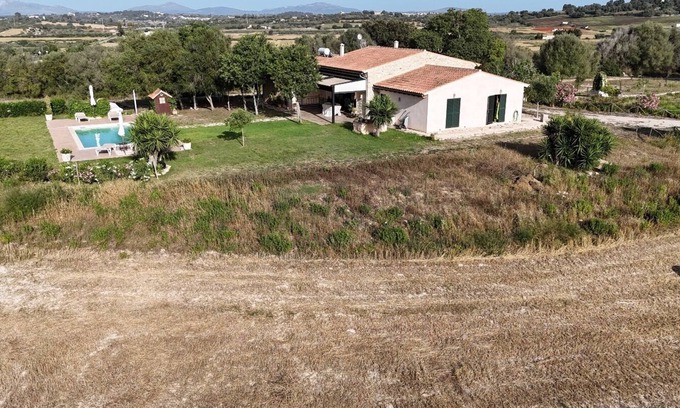 Majorca Villa | Beautiful villa in the middle of nature, 5 minutes away from the best beaches of Mallorca.