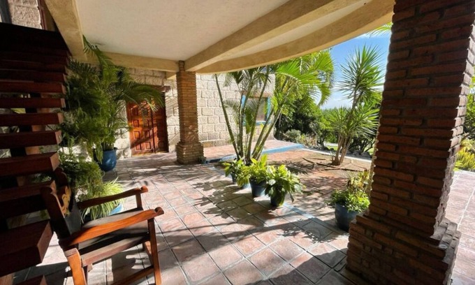 El Pueblito House | Beautiful Villa inside the Balvanera Golf Club!