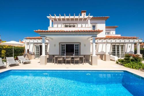Praia del Rei Villa | Beautiful villa newly renovated in 2024 on top Portuguese resort