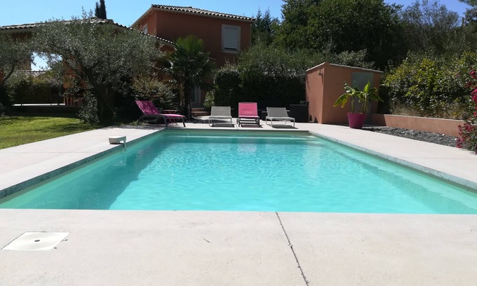 Caveirac House | Beautiful villa to enjoy the joys of summer in a quiet environment.