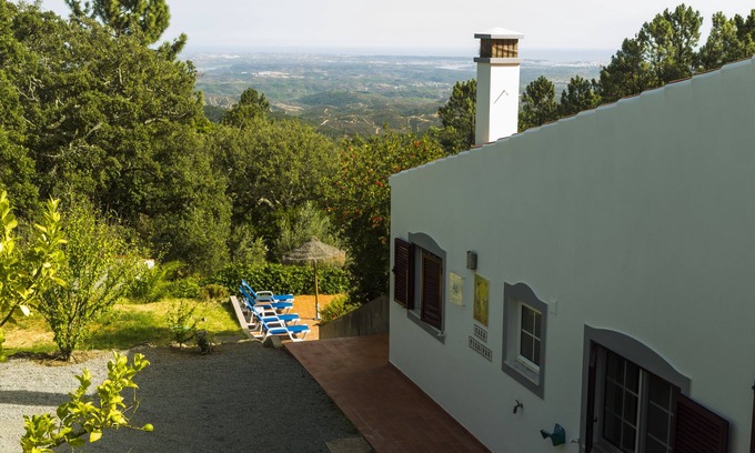 Monchique Villa | Beautiful Villa with pool and stunning views to the coast.