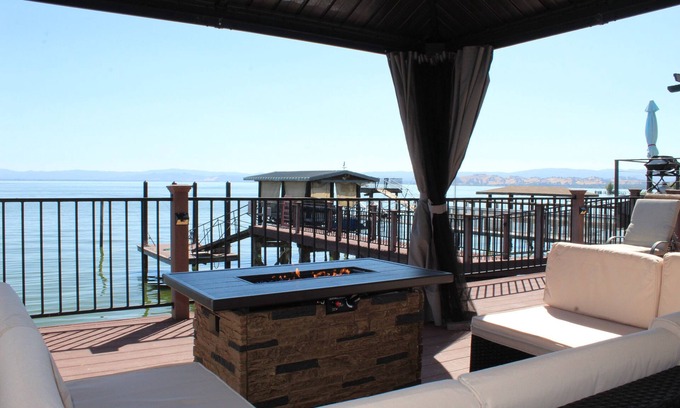 Nice House | Beautiful Waterfront House in Nice