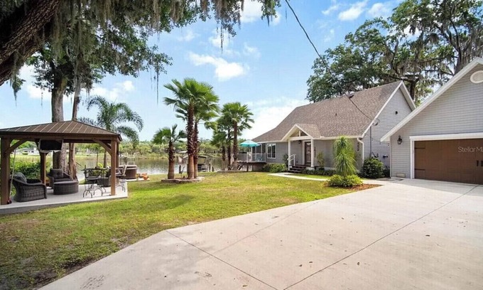 Riverview House | Beautiful Waterfront Home on the Alafia River