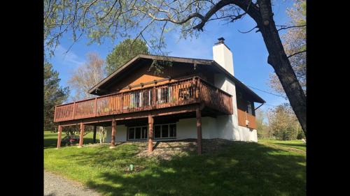 Windham Ski Chalet | Beautiful Windham Chalet 2 minutes to the Mountain