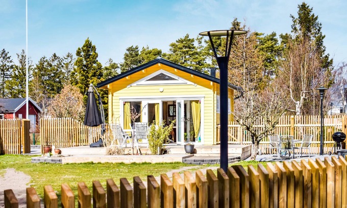Gislov House | Beautiful wooden house with inviting flair and large outdoor area.