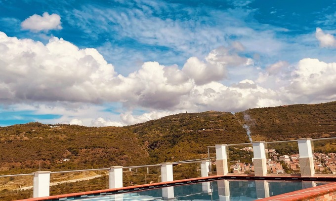 San Gil Apartment | Beautifull apartment in vibrant San Gil. Swimming pool, sauna, free Wifi.