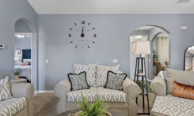 Enterprise House | Beautifully decorated residential home just 3 miles to Ft. Rucker Army Base