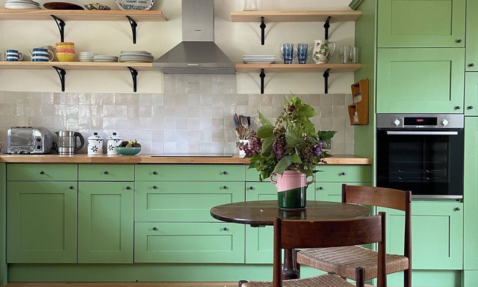 Cowbeech Cottage | Beautifully Designed Peaceful Cottage