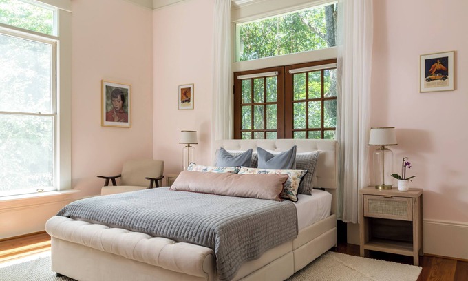 Athens Bed & Breakfast | Beautifully Designed Two Bedroom Suite
