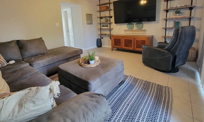 Gulf Hills House | Beautifully done townhome in a Marina community