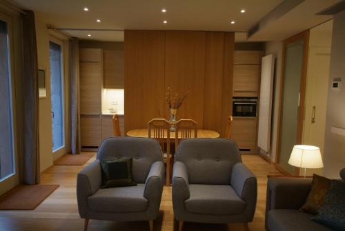 Barri Vell Apartment | Beautifully furnished luxury apartment in Barri Vell, Girona