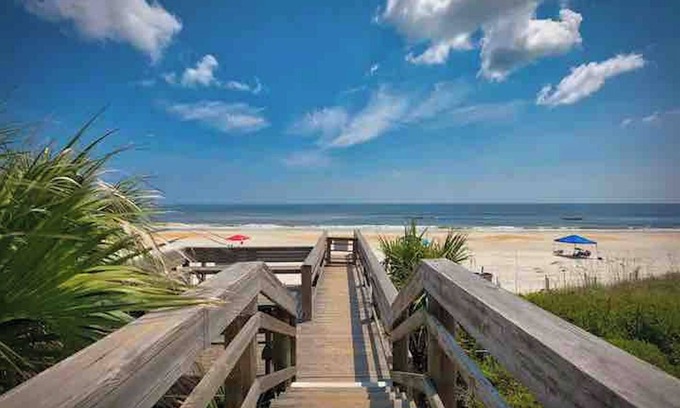 Crescent Beach House | Beautifully Newly Remodeled Townhouse with Ocean Views - Steps away from beach!