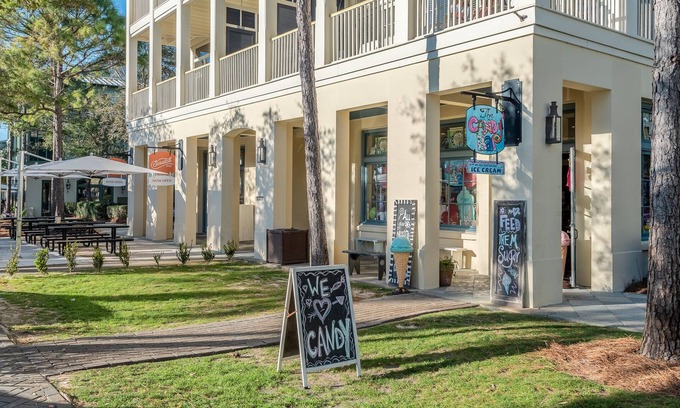 Watercolor Condo | Beautifully Redecorated 2 Bedroom Condo. Just a 1 Minute Walk to the Beach!