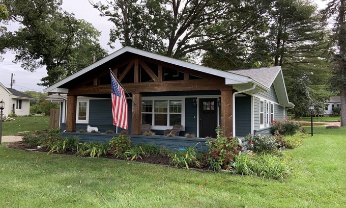 La Porte Cottage | Beautifully Remodeled Lake Cottage with Stunning view of Stone Lake