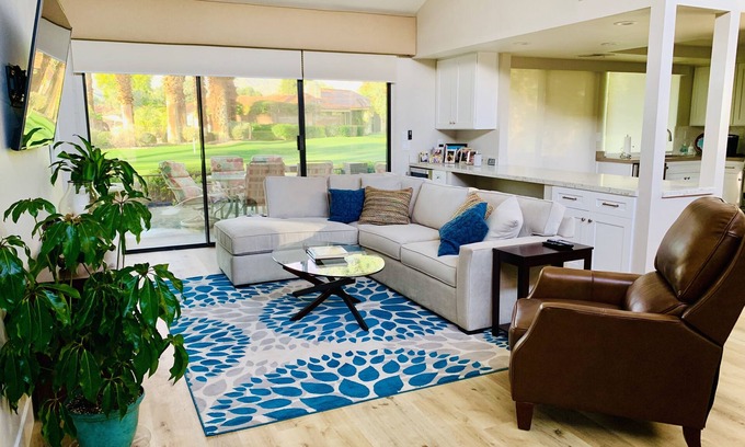 Palm Desert Condo | Beautifully Renovated 2/2 in Monterey CC with Mountain Views