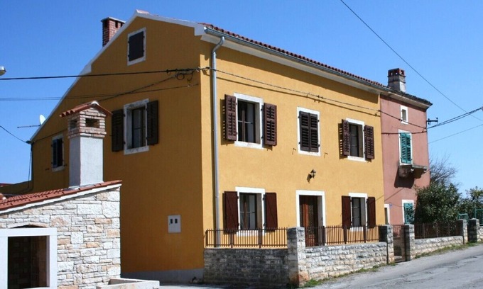 Rakalj House | Beautifully restored stone house in a hilltop village close to the sea