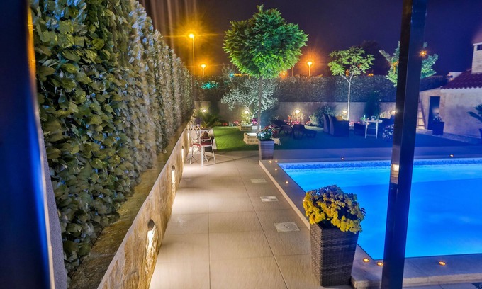 Stobrec House | BEAUTY OF THE SEA *villa in SPLIT* 450 m from SEA