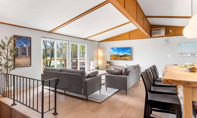 Green Lake House | Beauty on the Bay, Green Lake Beauty on the Bay