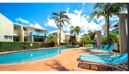 Surfside Villa | Bec's Beach House Getaway