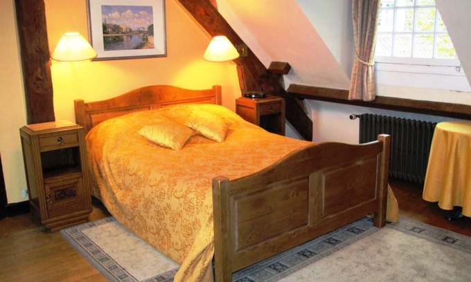 Chateauneuf-la-Foret Bed & Breakfast | Bed and breakfast France Limousin with swimming pool