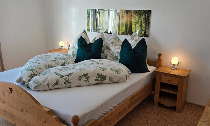 Wenns Bed & Breakfast | Bed and Breakfast 'Glückauf' with Mountain View, Shared Terrace and Wi-Fi