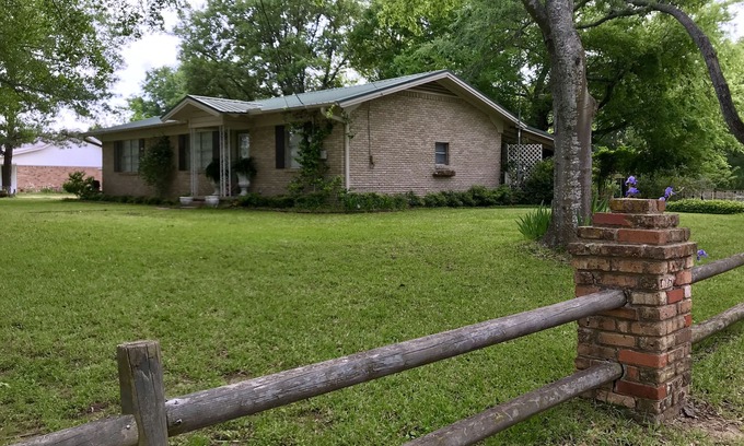 Malakoff House | Bed and Breakfast in a quiet country setting