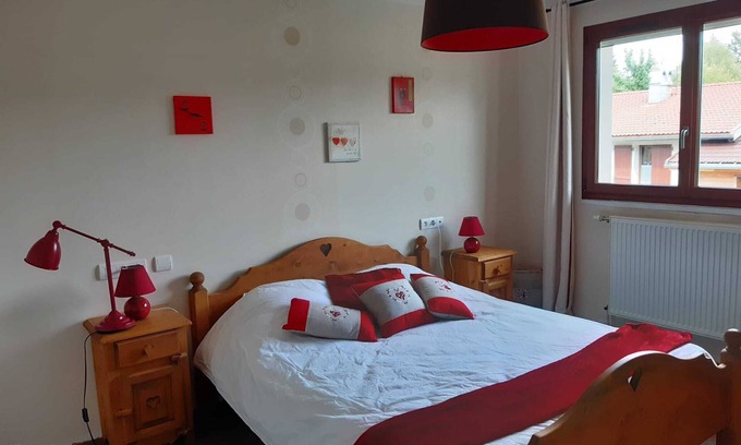 Les Rousses Bed & Breakfast | Bed and breakfast located in a quiet area, 15 minutes' walk from the town center.
