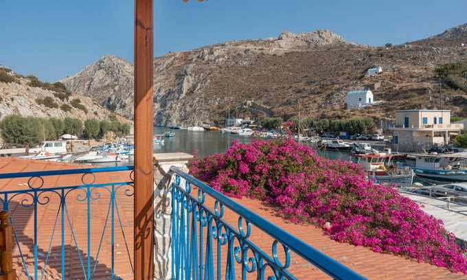 Kalymnos Apartment | Bed and Breakfast 'Room No 10' with Sea View, Wi-Fi and Air Conditioning