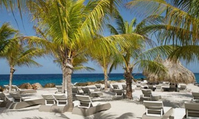 Jan Thiel Hotel | Bed & Bike Curacao - Jan Thiel